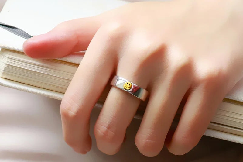 INS Retro Smile Face Ring Female Smile Ring Student Open Finger Adjustable Rings Personality Jewelry